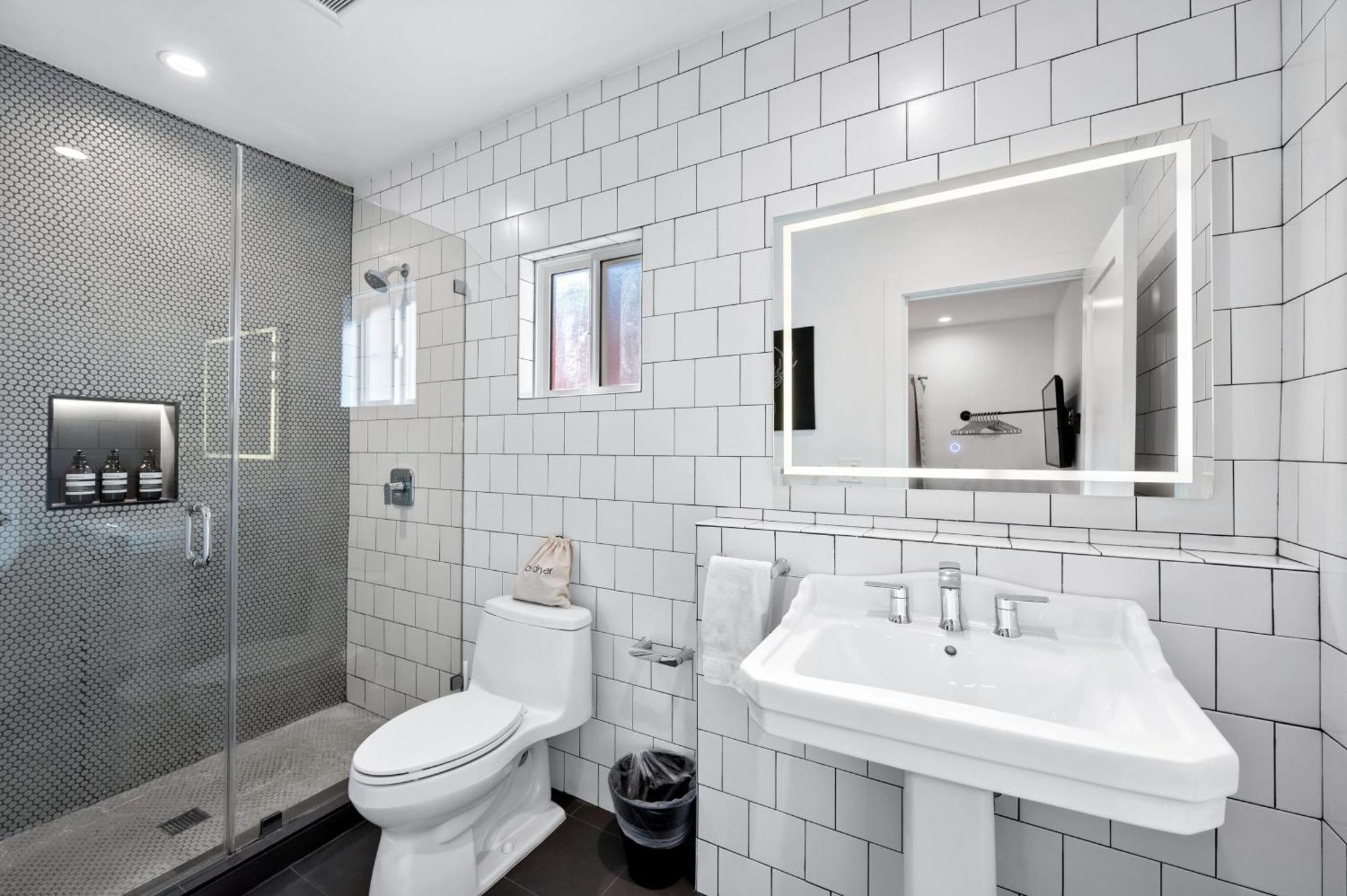 Art Deco By Avantstay 1920S Remodeled Bungalow Open Layout Courtyard Los Angeles Luaran gambar